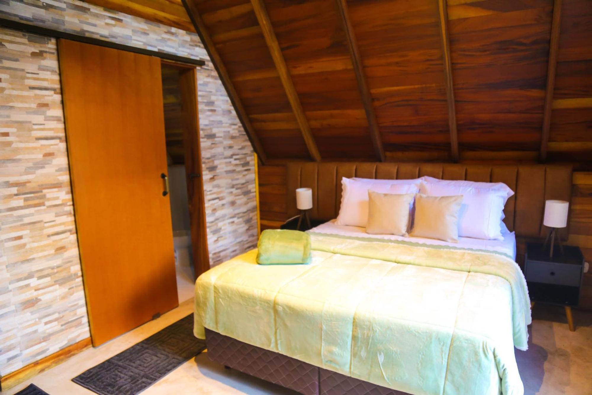 Villa Iturri Campos do Jordao Exterior photo